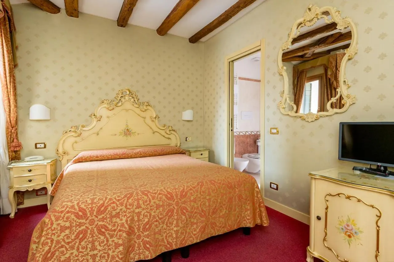 *** Bed and breakfast Locanda Al Leon Venecia Italia
